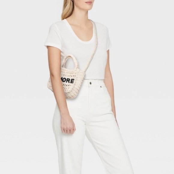 Universal Thread Amore Crochet Tote - Picture 3 of 6